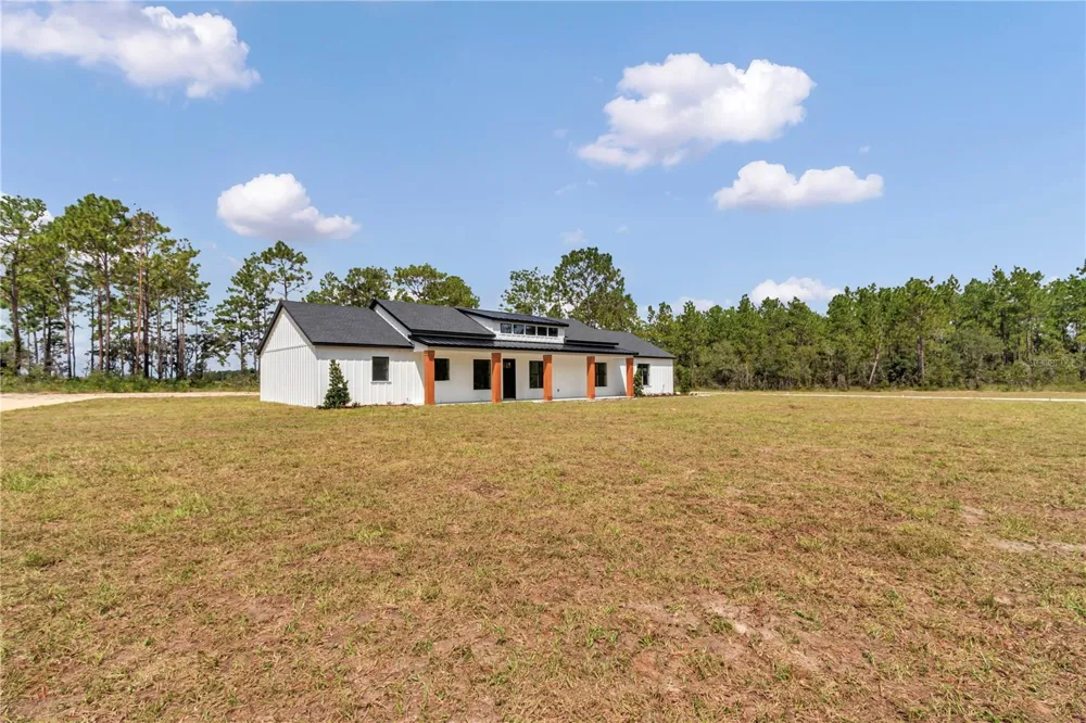 3890 SE 139 TERRACE Morriston, FL 32668