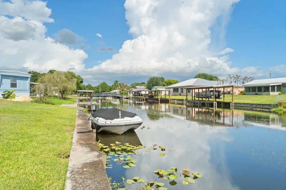 2522 SE 29th Street Okeechobee, FL 34974