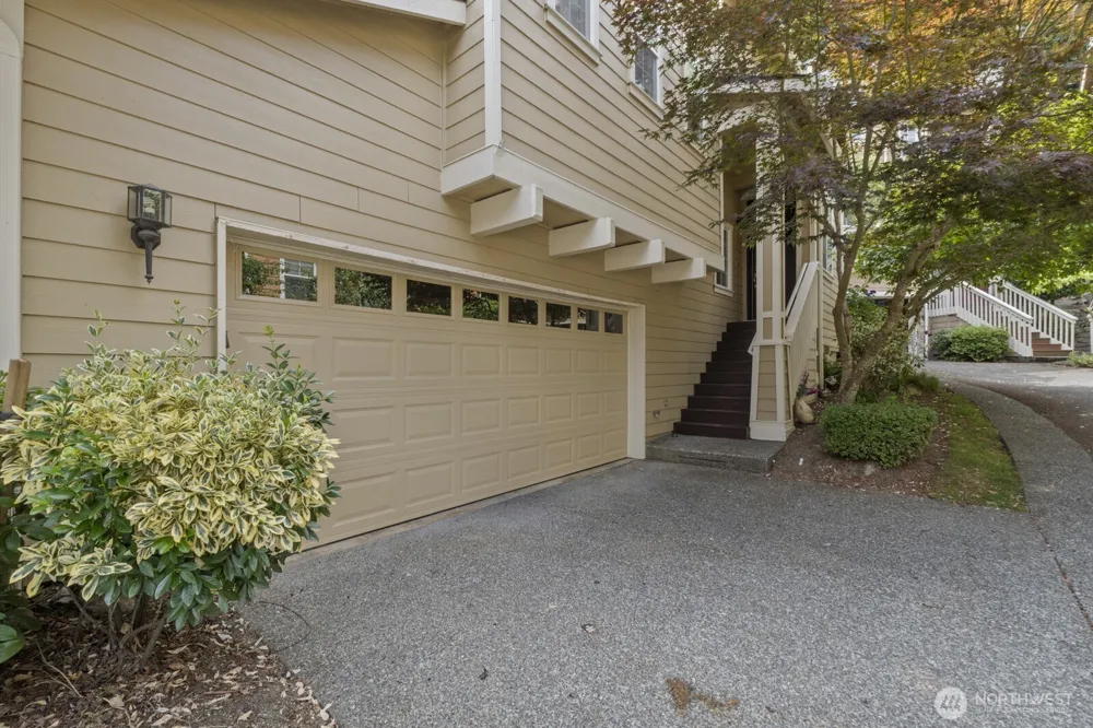 71 Sunset Court NW Issaquah, WA 98027