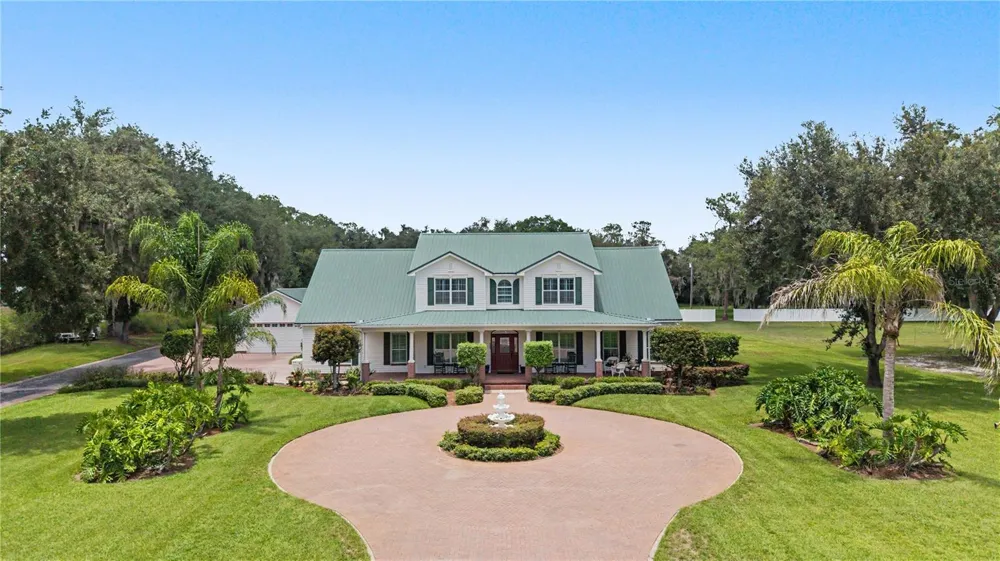 3660 FUTCH LOOP Plant City, FL 33566