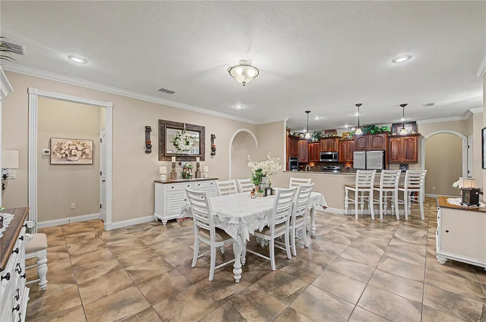 3660 FUTCH LOOP Plant City, FL 33566