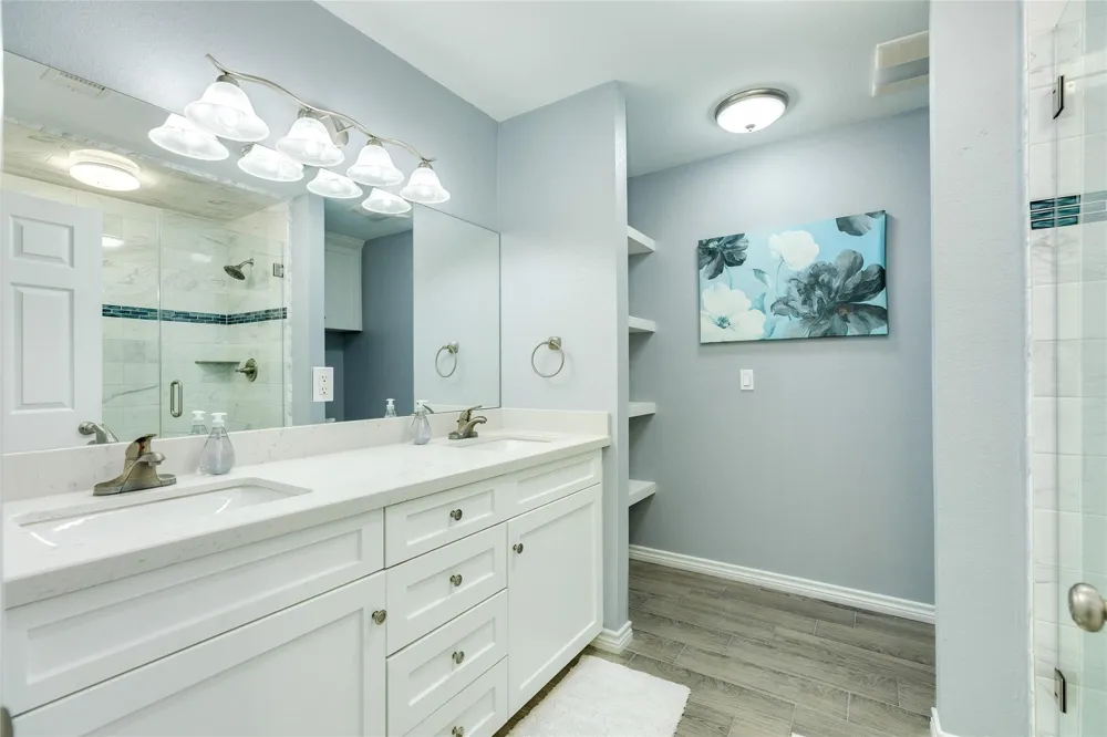 1741 Bluewater Highway Surfside Beach, TX 77541