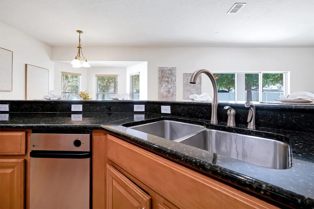 554 PALIO COURT Ocoee, FL 34761