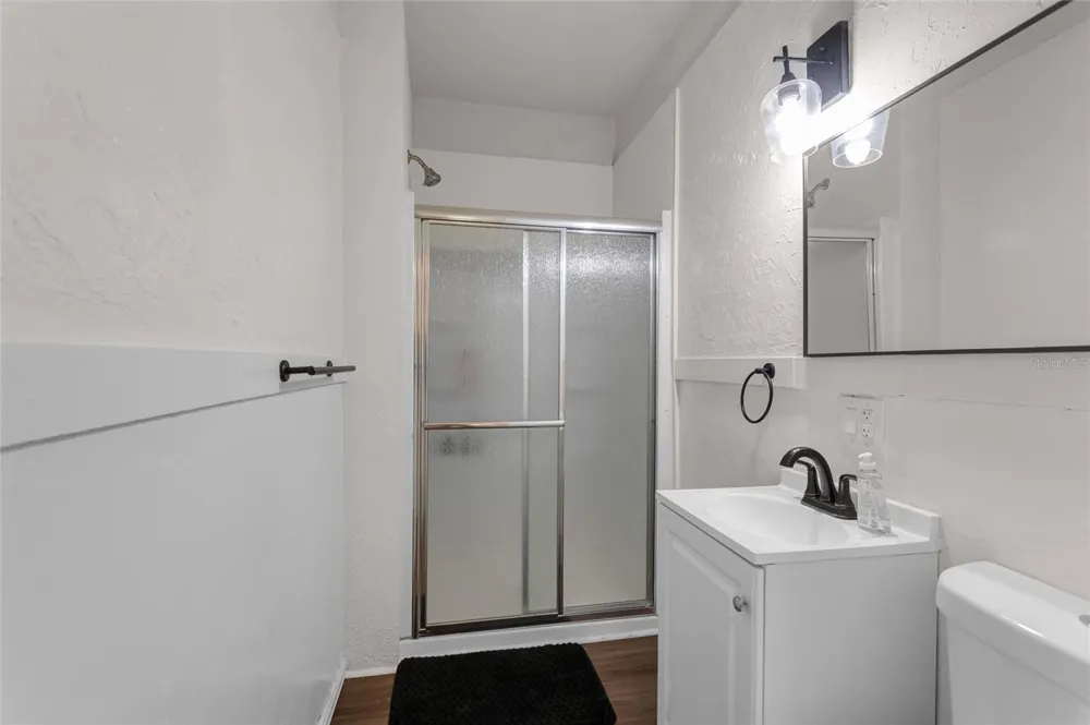 728 JOHNSON AVENUE Lakeland, FL 33801