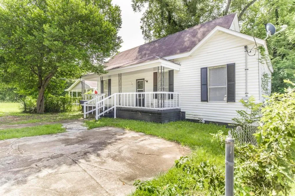 781 Applewood Street Macon, GA 31217