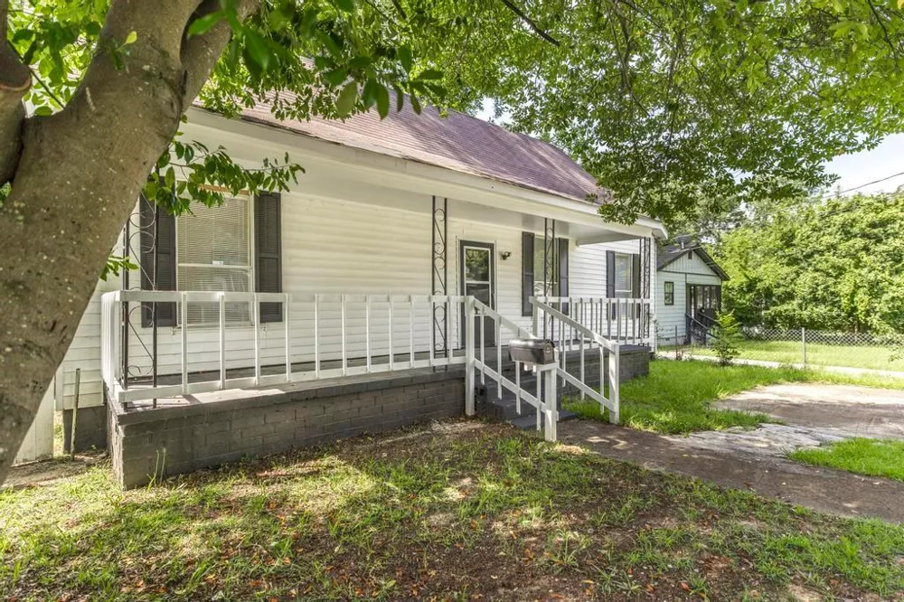 781 Applewood Street Macon, GA 31217