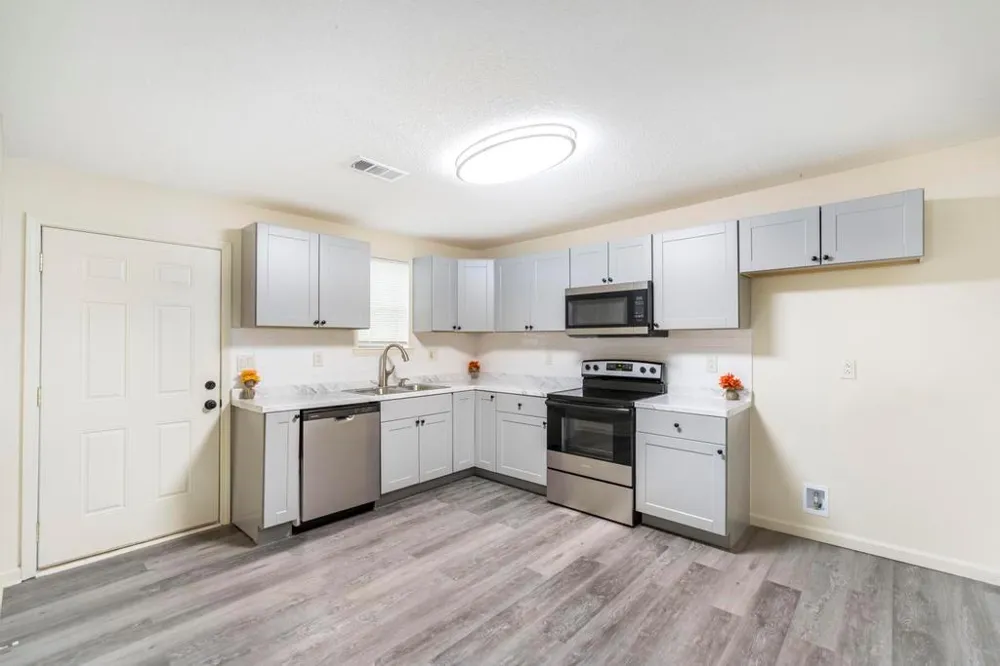 781 Applewood Street Macon, GA 31217