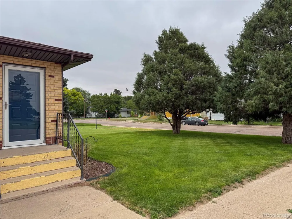 163 Pomeroy Street Burlington, CO 80807
