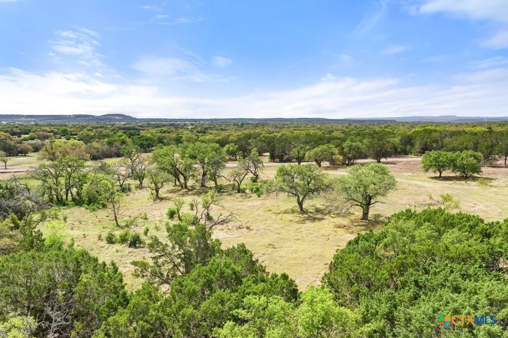 4772 County Road 340 Burnet, TX 78611