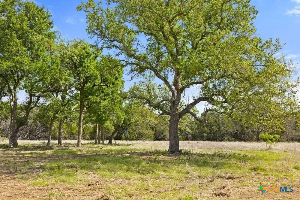 4772 County Road 340 Burnet, TX 78611