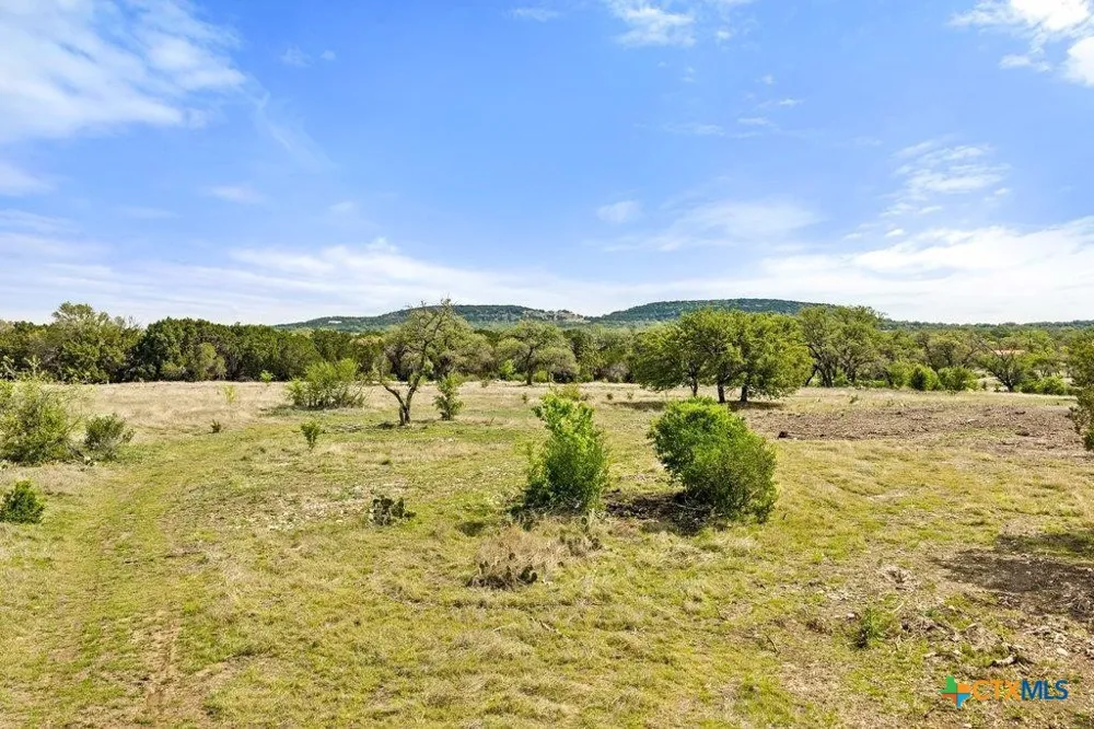 4772 County Road 340 Burnet, TX 78611