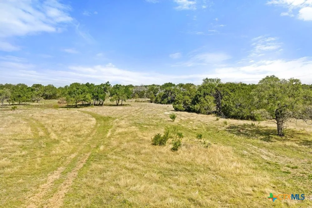 4772 County Road 340 Burnet, TX 78611