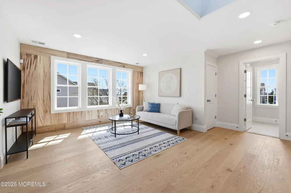 247 Pine Drive Bayville, NJ 08721