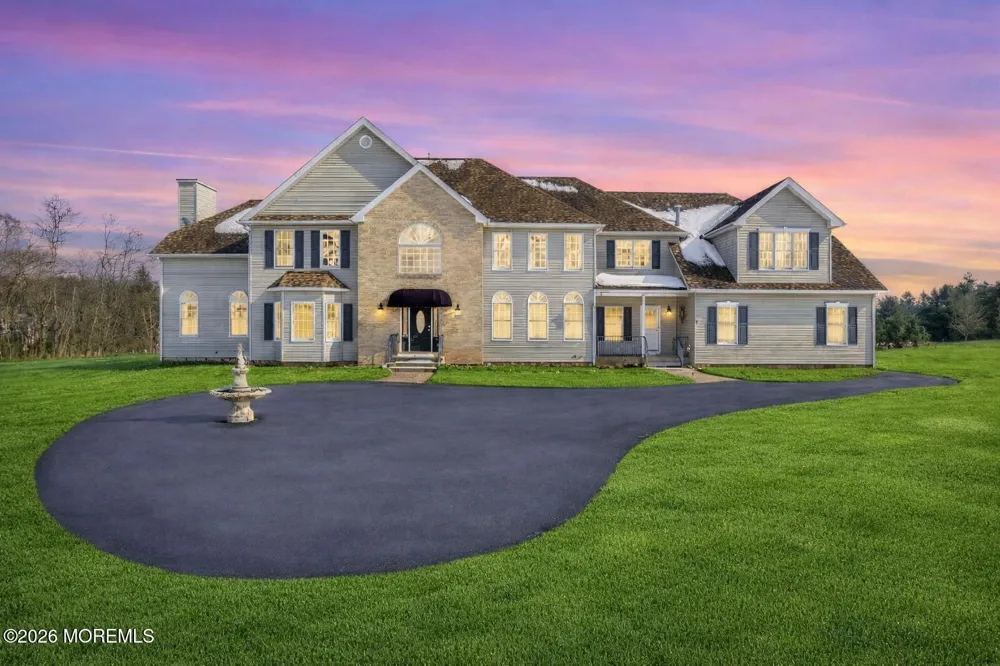 201 Sidney Road Pittstown, NJ 08867