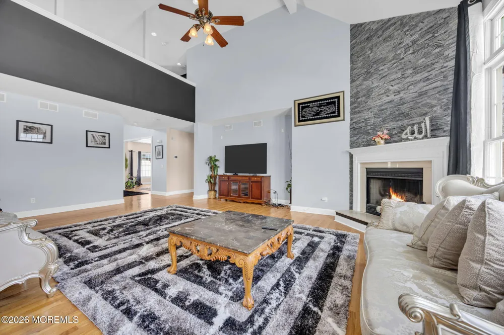 201 Sidney Road Pittstown, NJ 08867