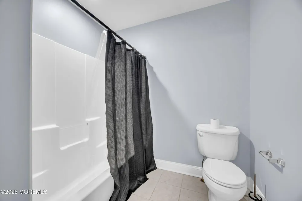 201 Sidney Road Pittstown, NJ 08867