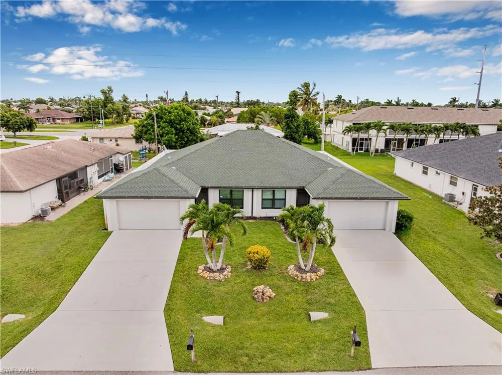 3507 SW Santa Barbara Place Cape Coral, FL 33914