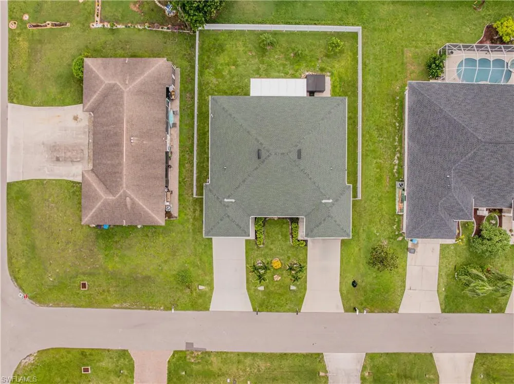 3507 SW Santa Barbara Place Cape Coral, FL 33914