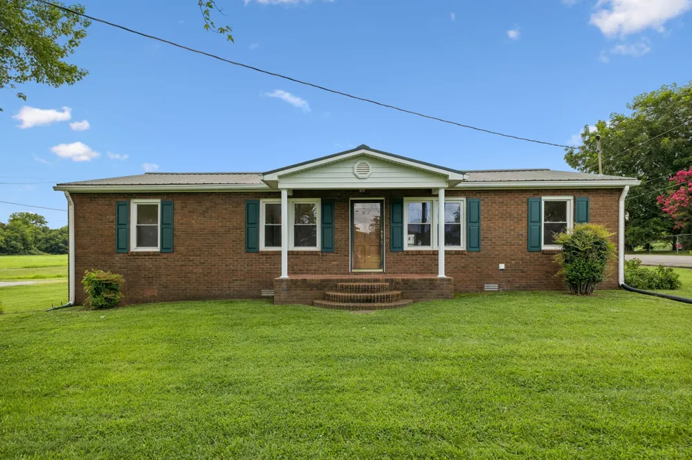 861 Fox Ln Lewisburg, TN 37091