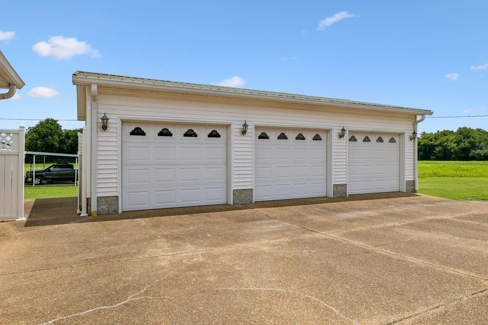 861 Fox Ln Lewisburg, TN 37091