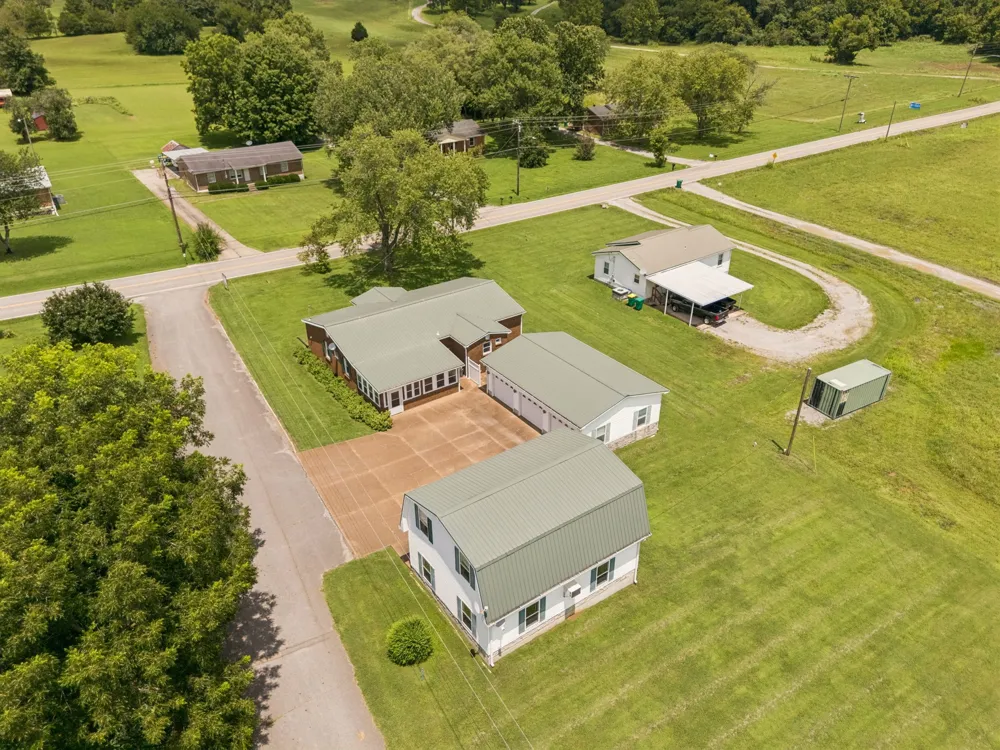 861 Fox Ln Lewisburg, TN 37091
