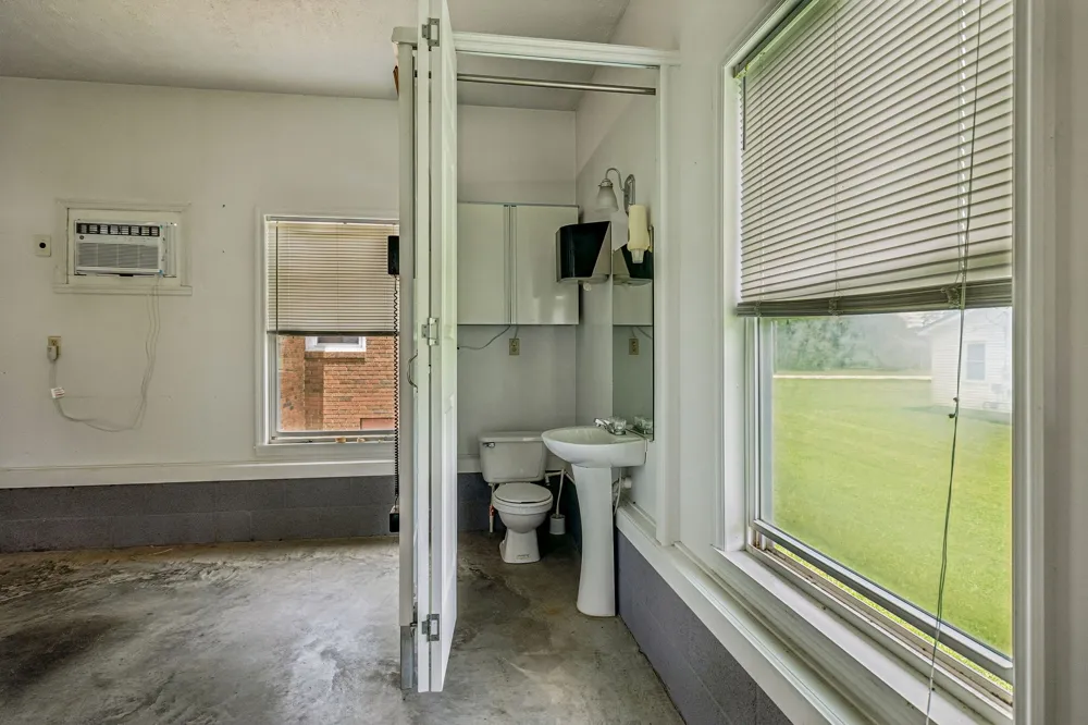 861 Fox Ln Lewisburg, TN 37091