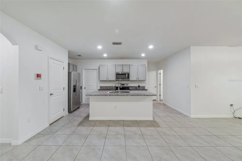 15990 TUSCANY HILLSIDE ROAD Odessa, FL 33556