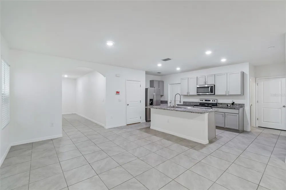 15990 TUSCANY HILLSIDE ROAD Odessa, FL 33556