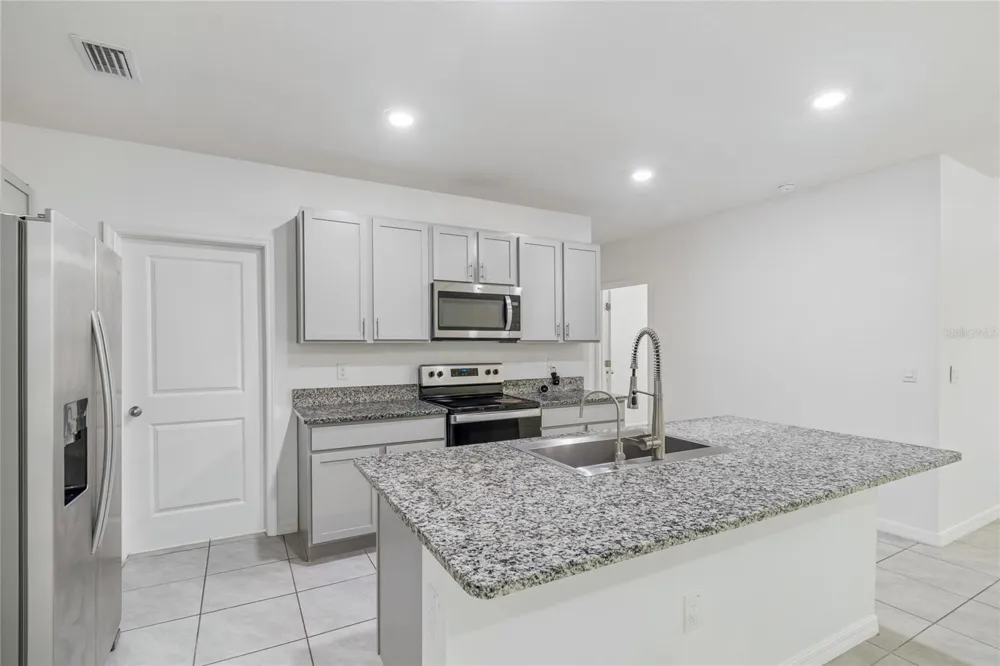 15990 TUSCANY HILLSIDE ROAD Odessa, FL 33556