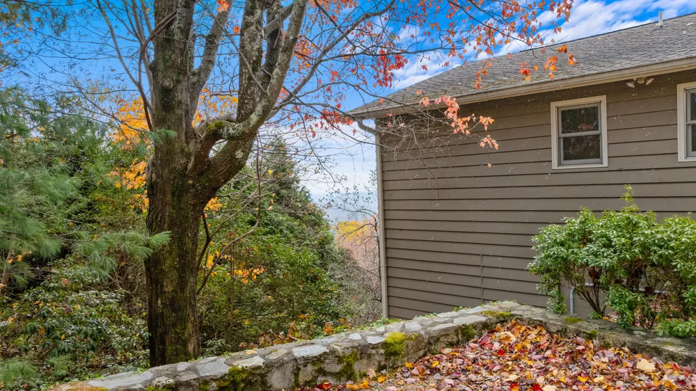 444 Old Orchard Road Highlands, NC 28741