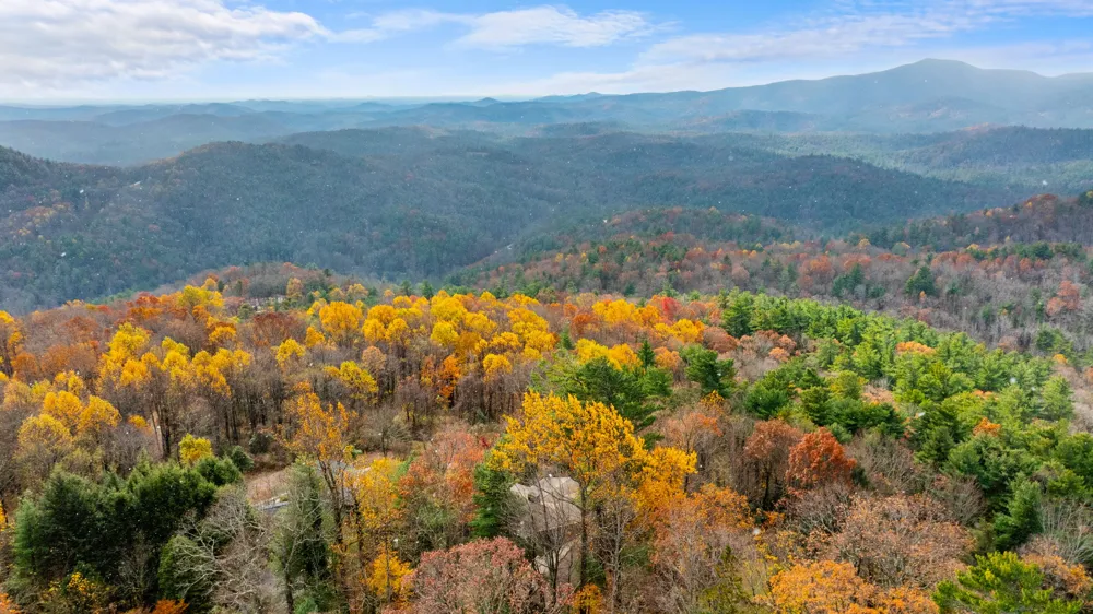 444 Old Orchard Road Highlands, NC 28741
