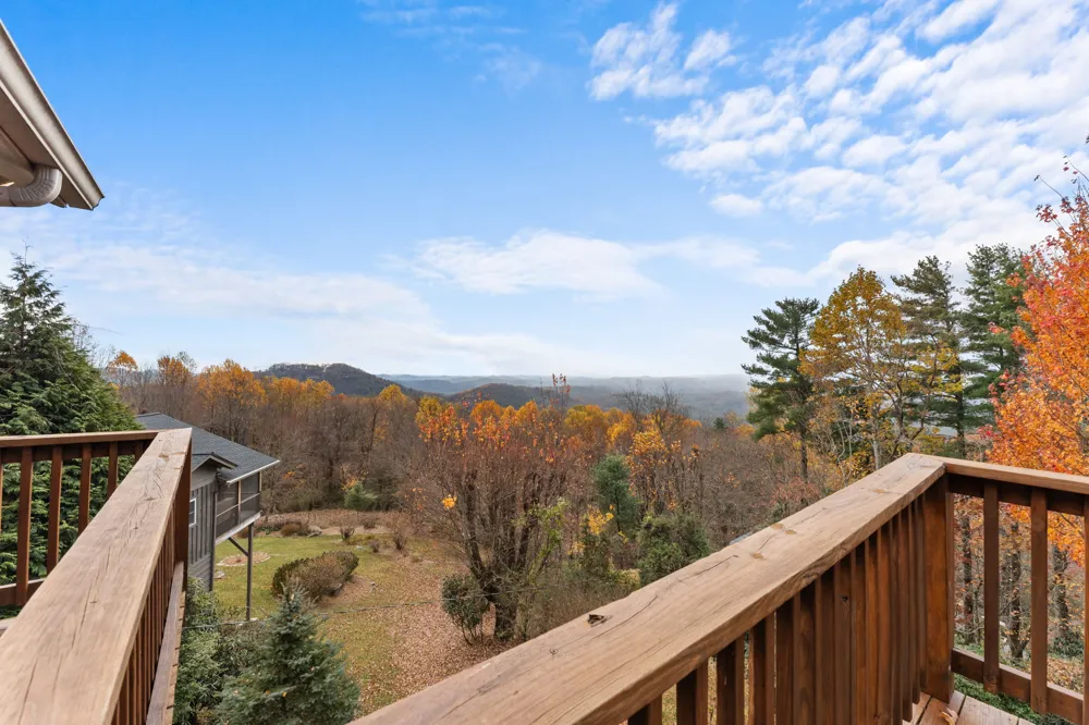 444 Old Orchard Road Highlands, NC 28741