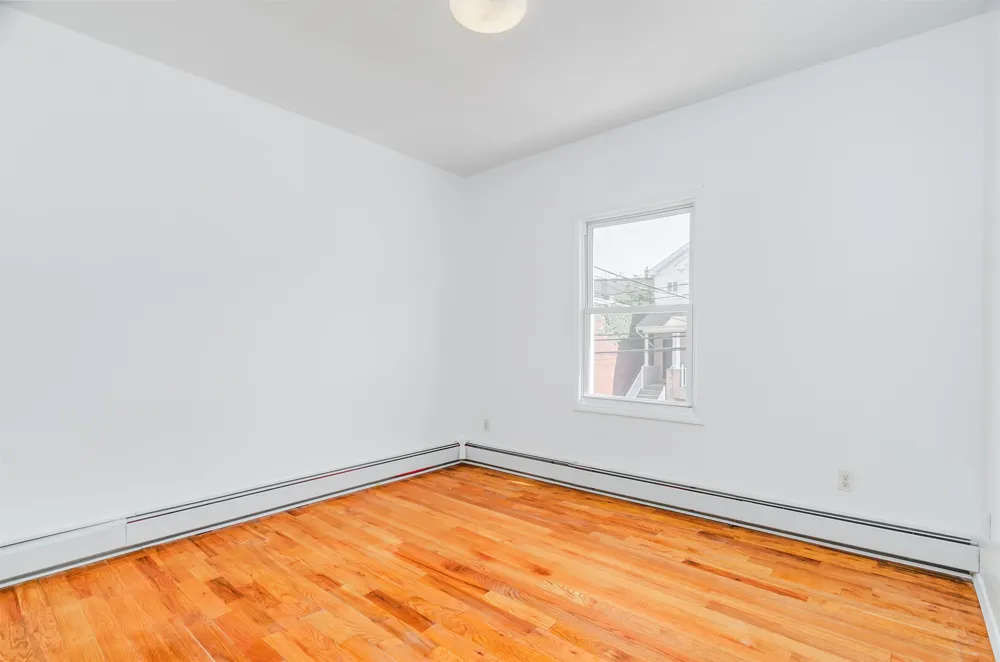 147 AVENUE E Bayonne, NJ 07002