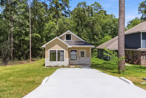 15290 Arrowhead Loop W