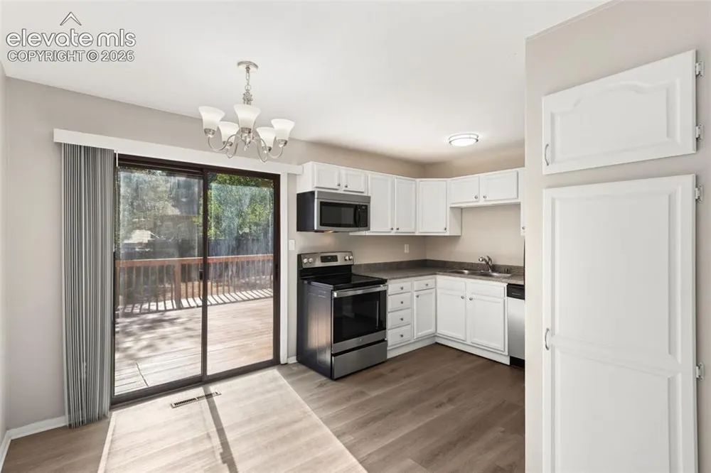 2429 W Anjelina Circle Colorado Springs, CO 80916