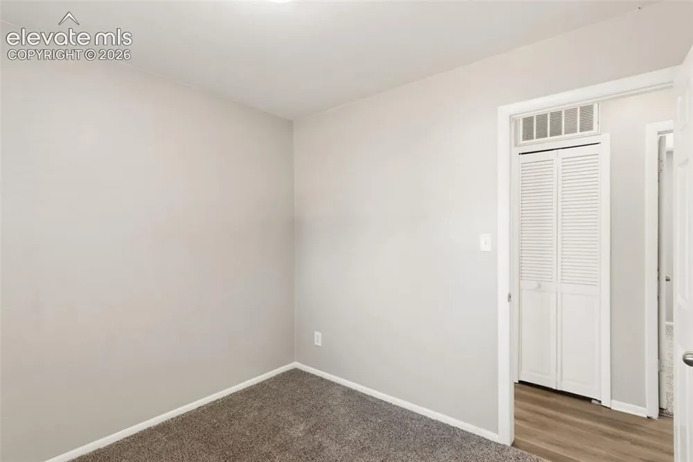 2429 W Anjelina Circle Colorado Springs, CO 80916