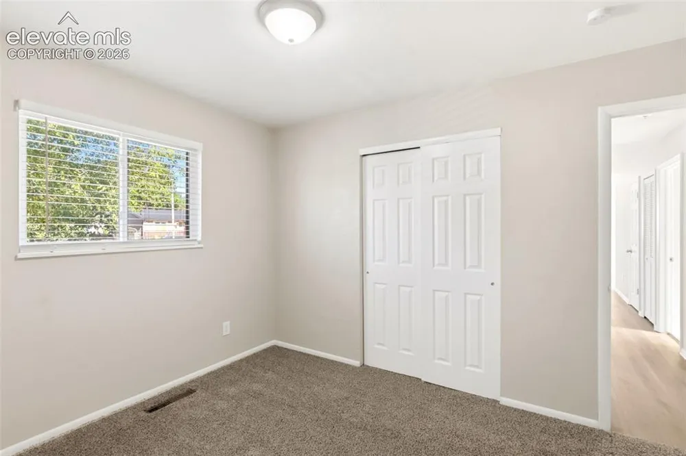 2429 W Anjelina Circle Colorado Springs, CO 80916
