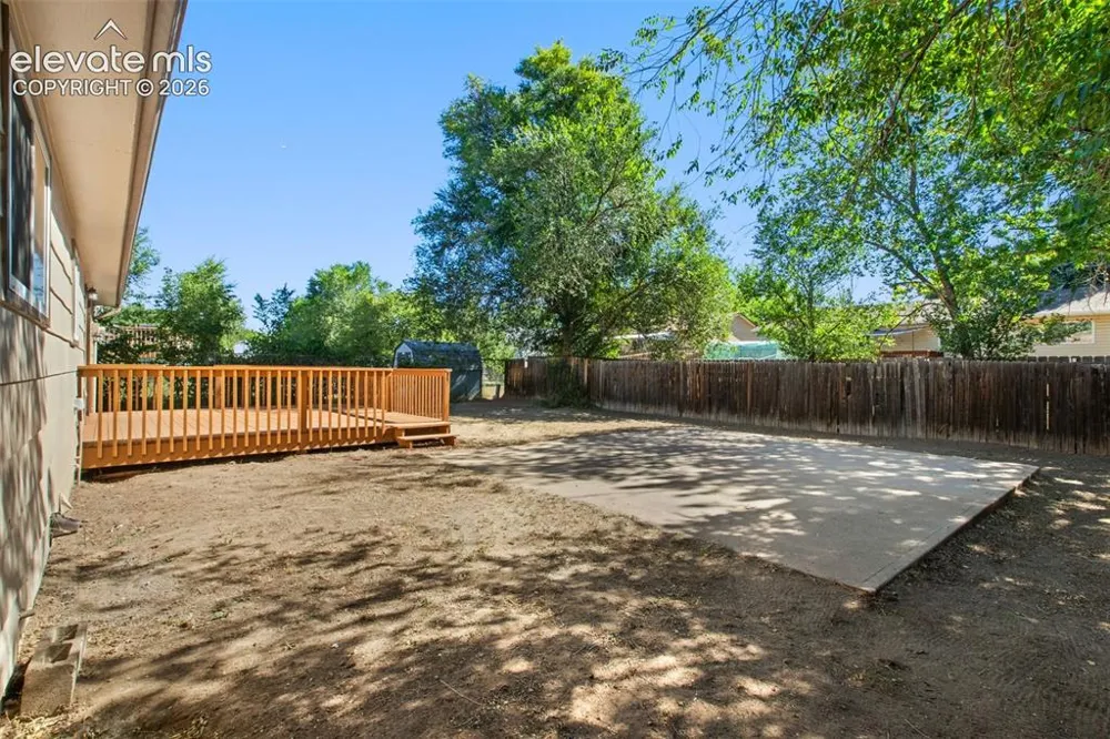 2429 W Anjelina Circle Colorado Springs, CO 80916