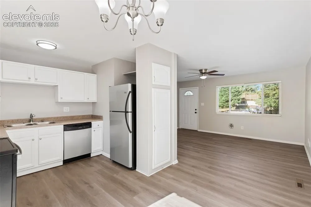 2429 W Anjelina Circle Colorado Springs, CO 80916