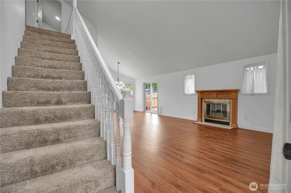 703 NW 114th St Vancouver, WA 98685