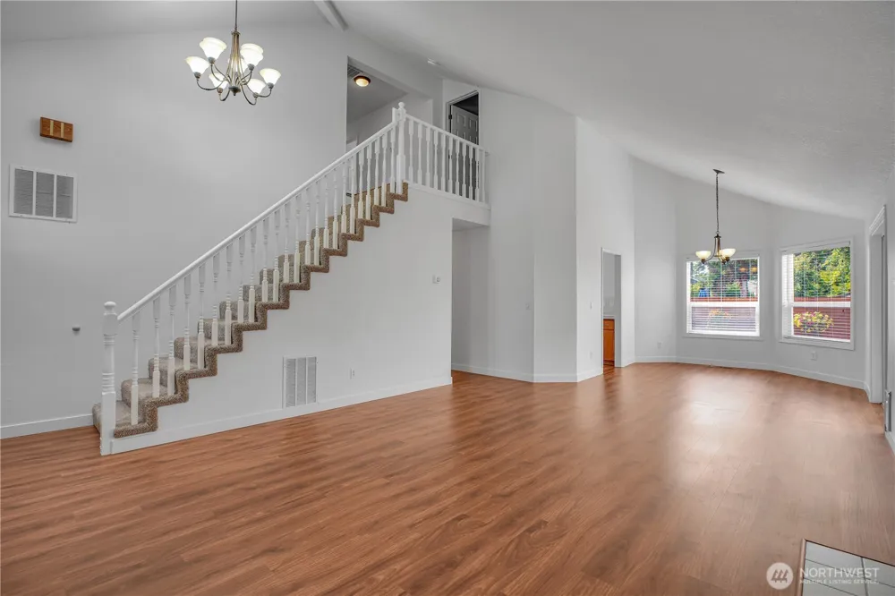 703 NW 114th St Vancouver, WA 98685