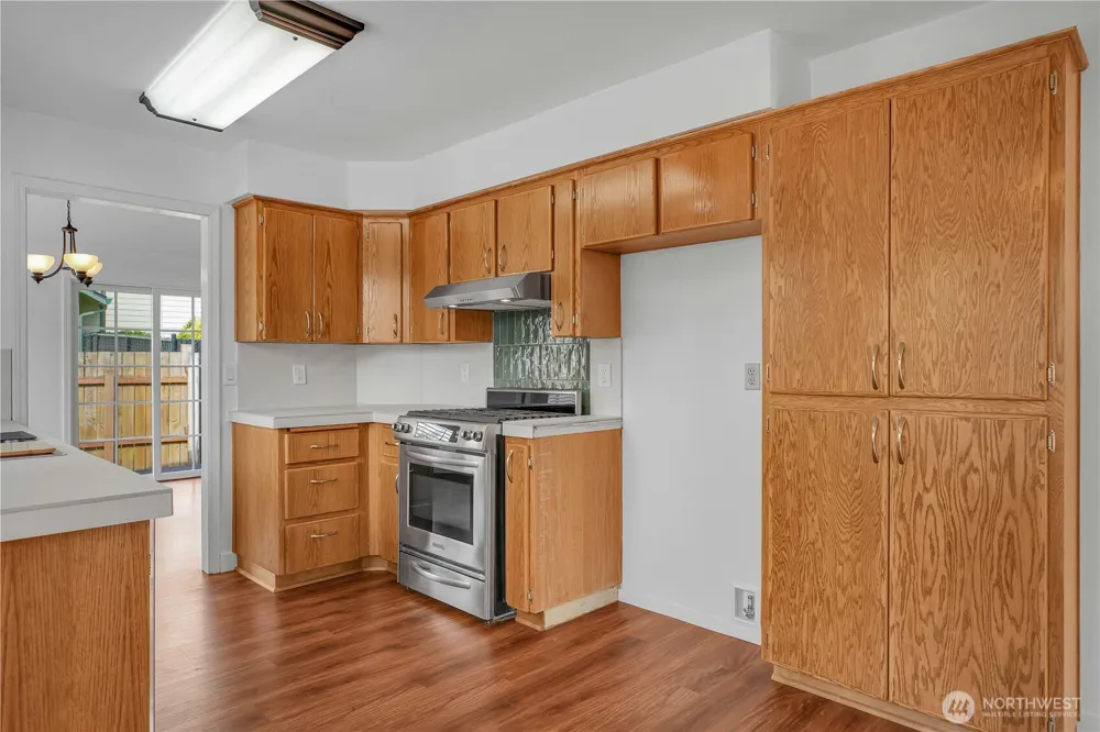 703 NW 114th St Vancouver, WA 98685