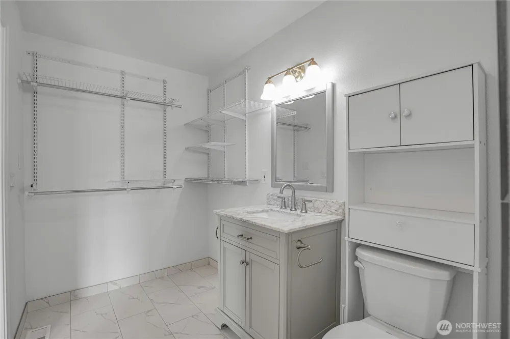 703 NW 114th St Vancouver, WA 98685