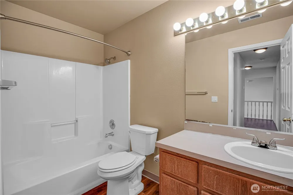 703 NW 114th St Vancouver, WA 98685