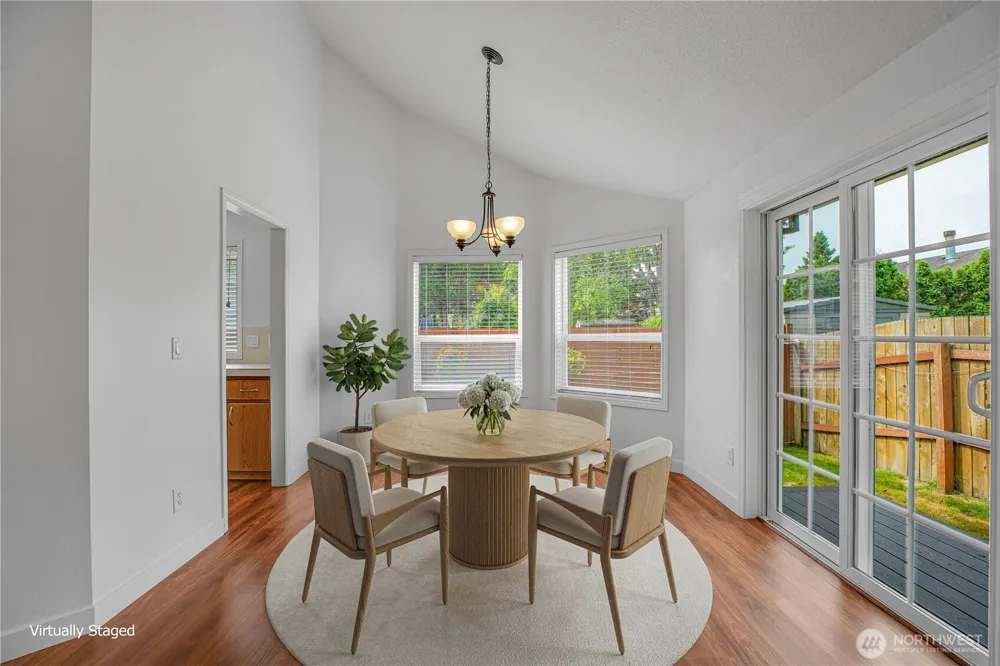 703 NW 114th St Vancouver, WA 98685