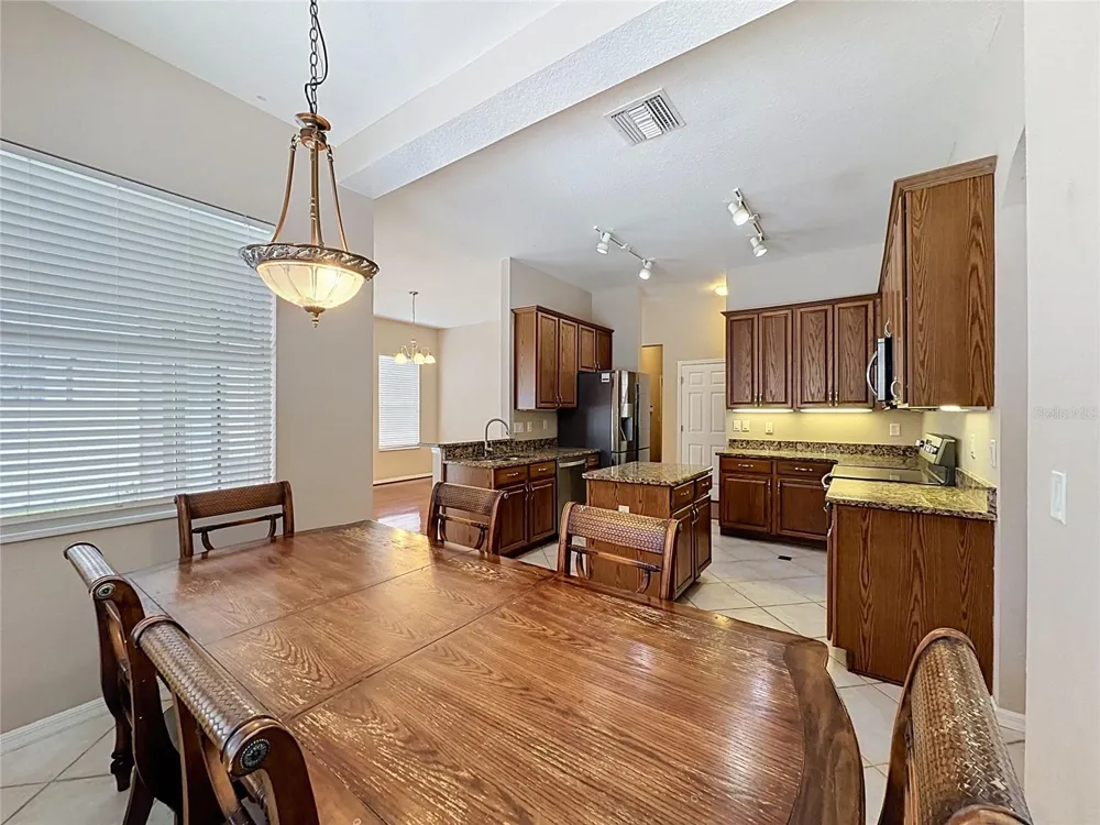 468 PINEWOOD DR Davenport, FL 33896