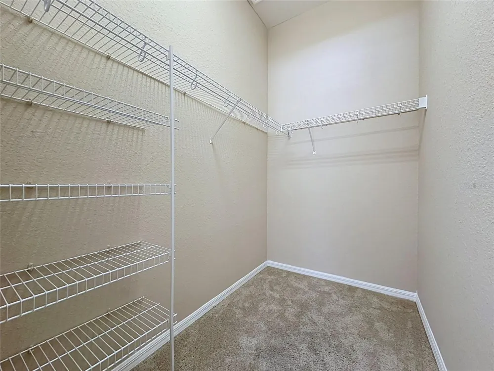 468 PINEWOOD DR Davenport, FL 33896