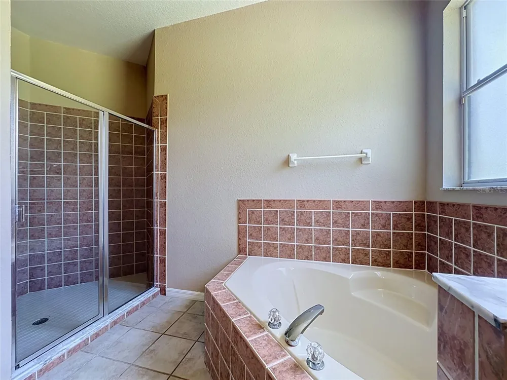 468 PINEWOOD DR Davenport, FL 33896