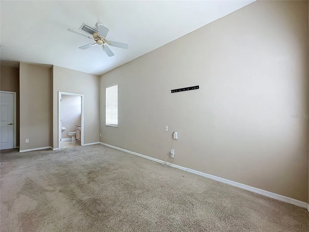 468 PINEWOOD DR Davenport, FL 33896