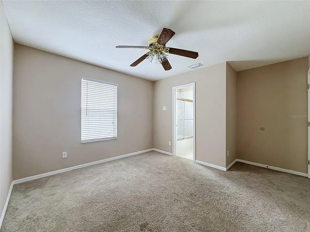468 PINEWOOD DR Davenport, FL 33896